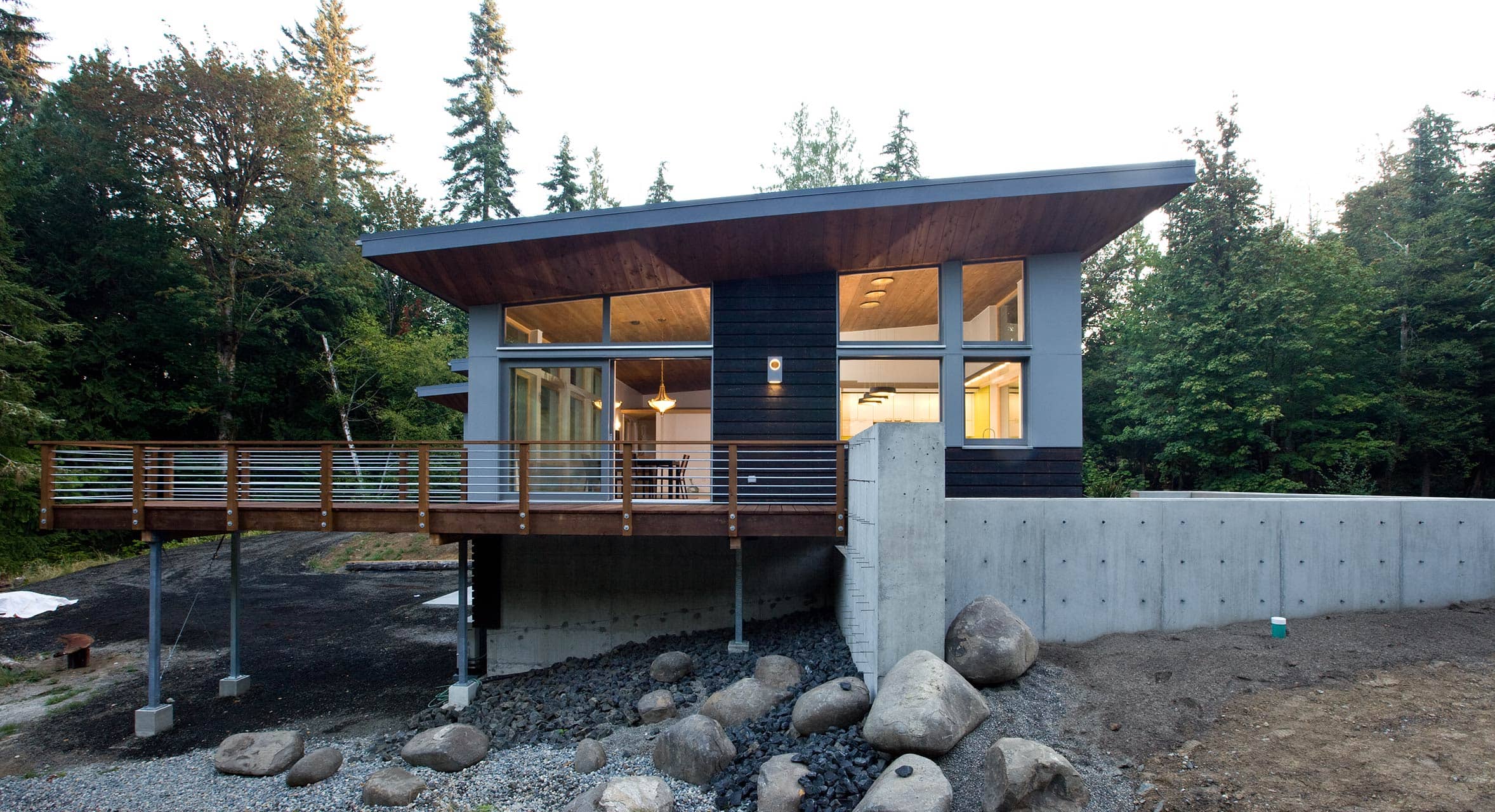 Fullscreen Gallery Image