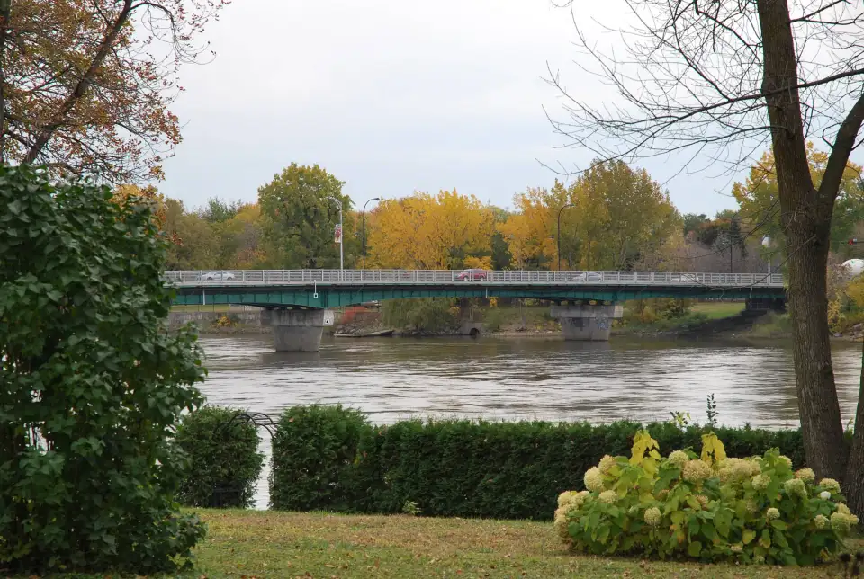 Pont Jacques Bizard (Sainte Genevieve)