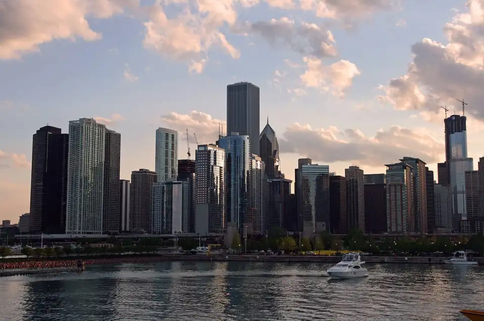 1280px Chicago (2579375691)