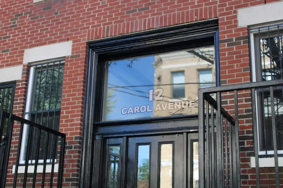 carol avenue exterior 1024x683